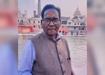 అయోధ్య ఏడీఎం సుర్జీత్ సింగ్ అనుమానాస్పద స్థితిలో మృతి.. రక్తపు మడుగులో మృతదేహం లభ్యం..!